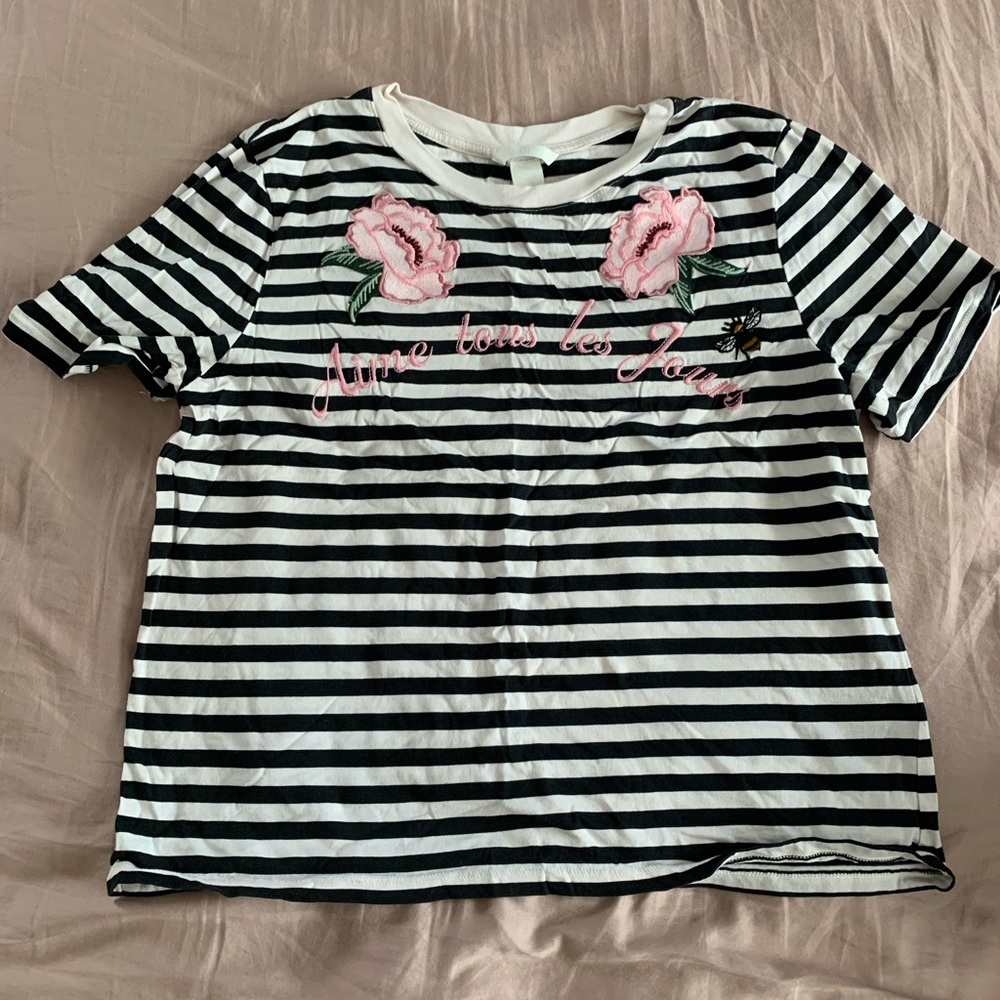 H&M T-shirt with flower design